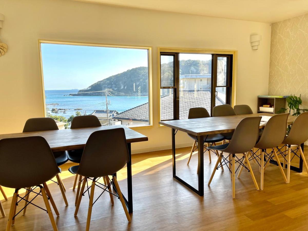 Guesthouse All You Need - All Rooms Have An Ocean View! Shimoda  Exterior photo
